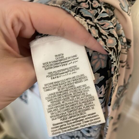 BCBG MaxAzria VickyDusty RosePinkFloralPink SleevlessBlouseTank XXSmall EUC - Picture 8 of 8